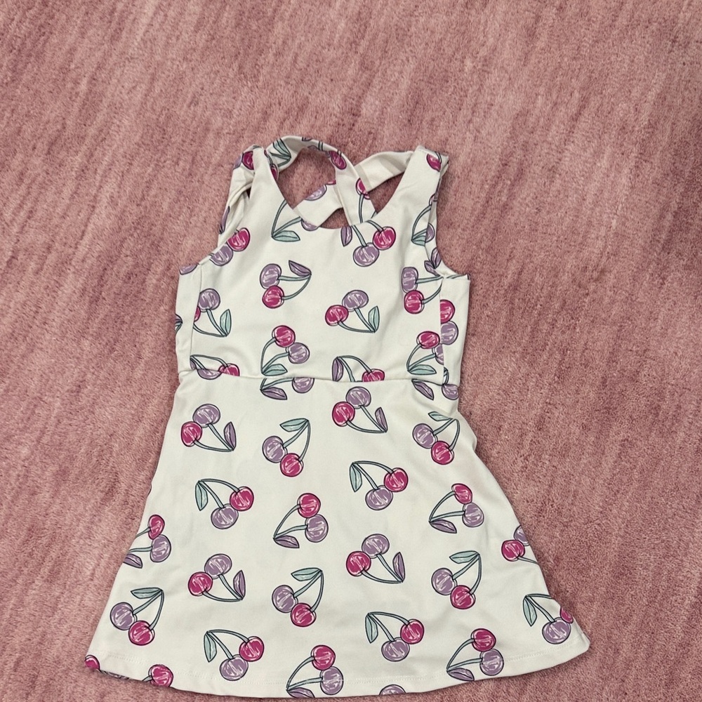 Eddie Bauer athletic dress